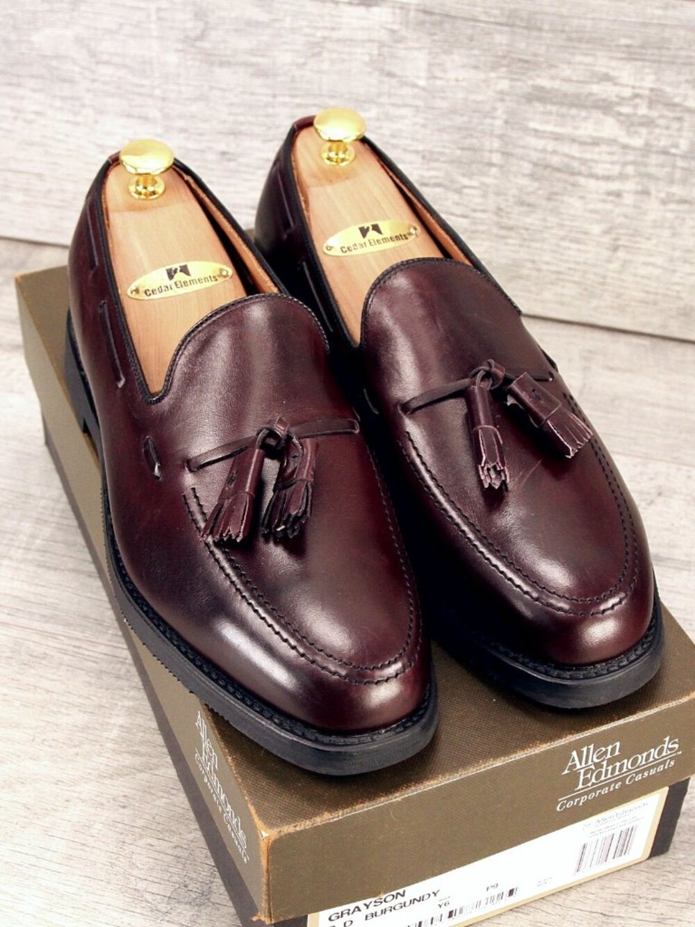* NIB * $395 Allen Edmonds GRAYSON Dress Loafer 9 D Burgundy * add $15 new Trees